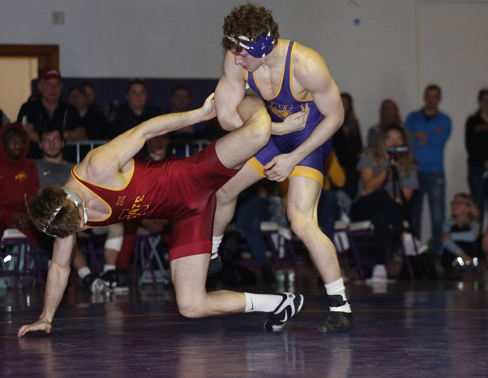 021018mp-uni-isu-wrestling-174-2